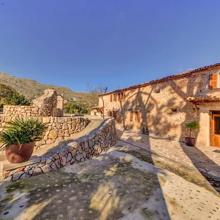 Cladera By Sealand Villa *