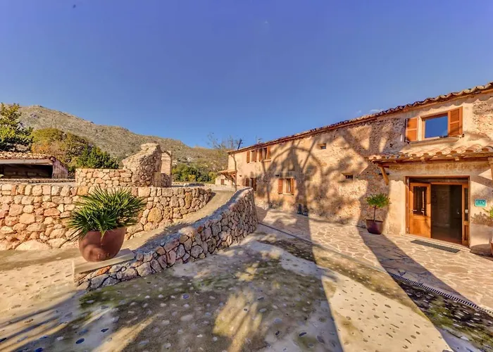 Cladera By Sealand Villa *