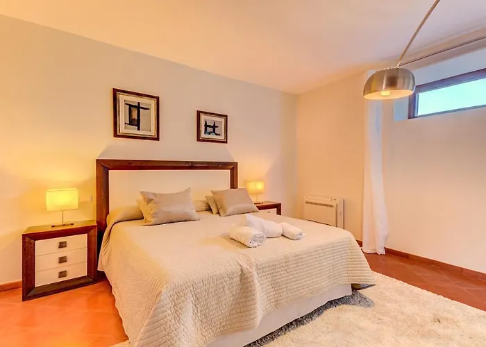 Cladera By Sealand *